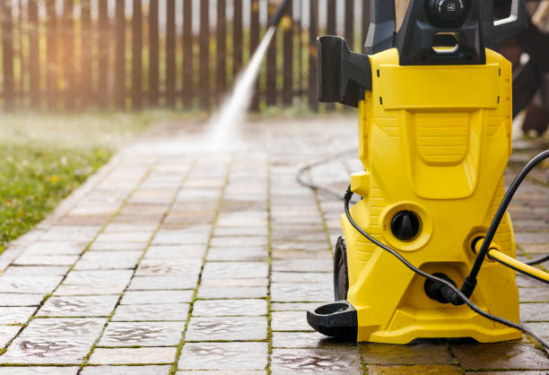 Professional Pressure Washing Services in Bridgeport, NY